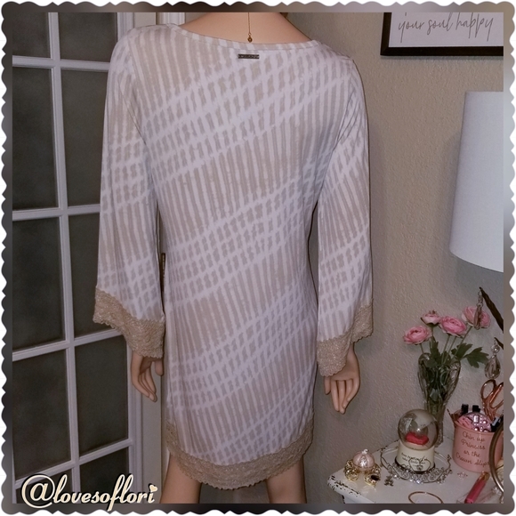 MICHAEL Michael Kors Gold & White - Picture 5 of 7